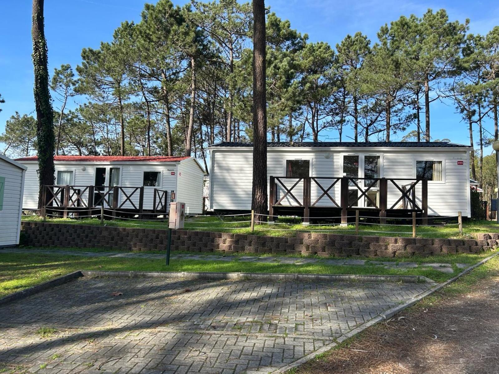Parque De Campismo Orbitur Foz De Arelho. * Foz do Arelho